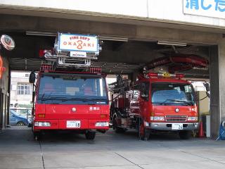 南はしご車&南2号車