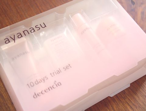 敏感肌が挑むエイジングケア「ディセンシア」口コミ
