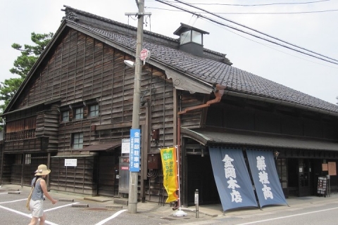 010 金岡邸