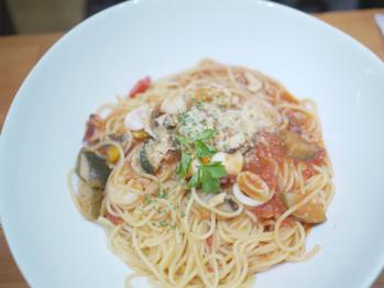 トマトパスタ