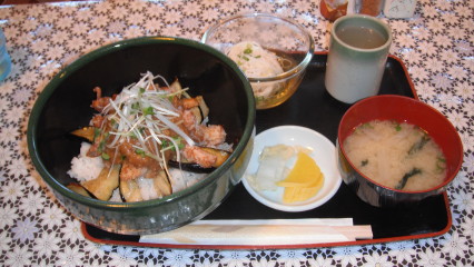 マンボウ丼