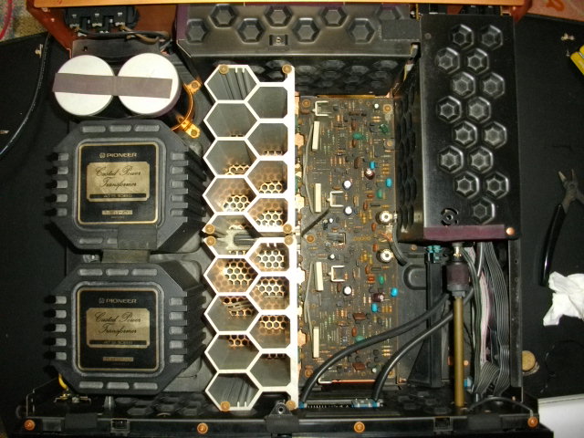 Pioneer A-717 5