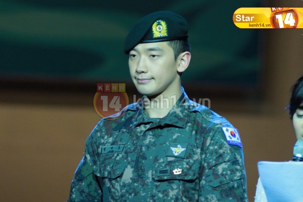 12-03-21 Vietnam concert in Hanoi Opera House-18