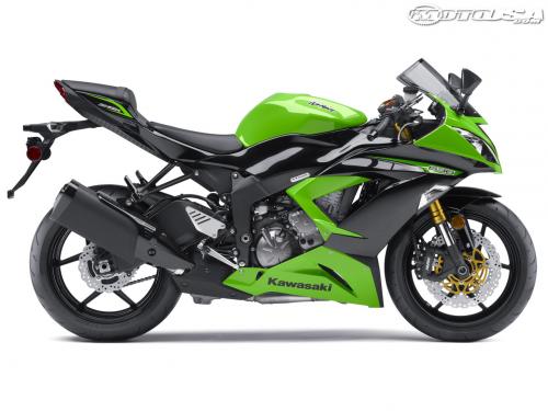 2013-Ninja-ZX-6R_c.jpg