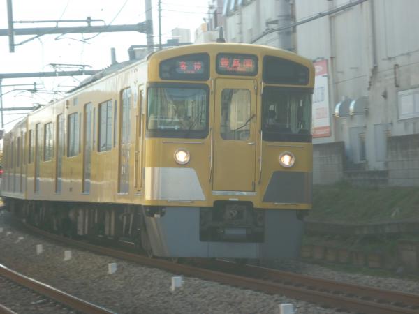 2013-11-30 西武2097F 各停豊島園行き1