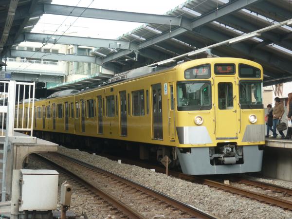 2013-12-08 西武2085F 各停池袋行き