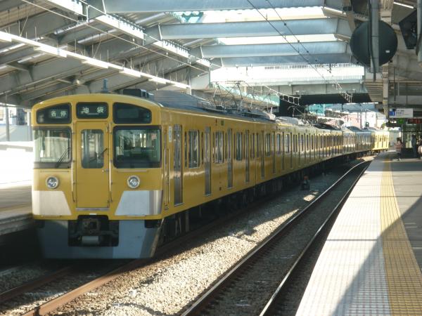 2013-12-14 西武2063F 各停池袋行き
