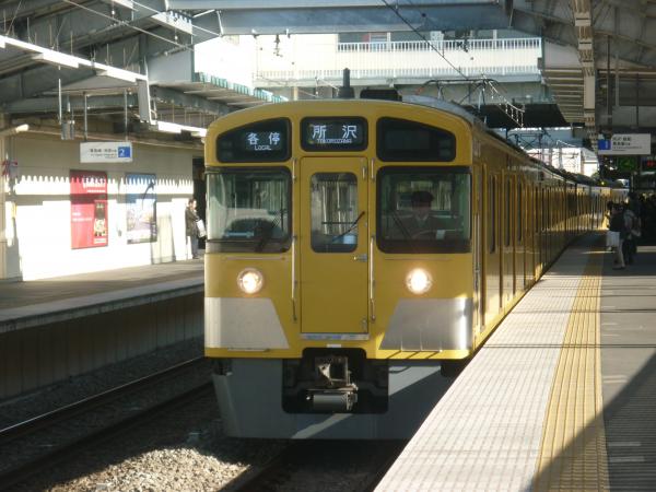 2013-12-14 西武2083F 各停所沢行き1