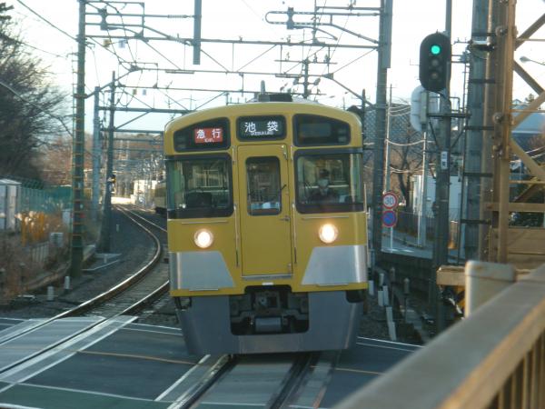 2013-12-22 西武2457F+2089F 急行池袋行き3
