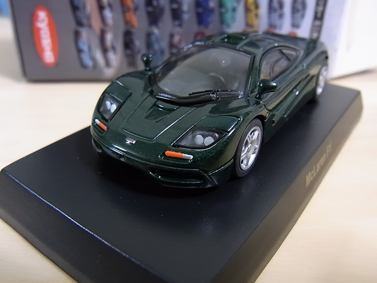 京商 1/64 ブリティッシュスポーツカー ミニカーコレクション