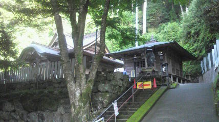 神峰寺台風の爪痕