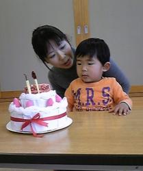 ケーキを眺める