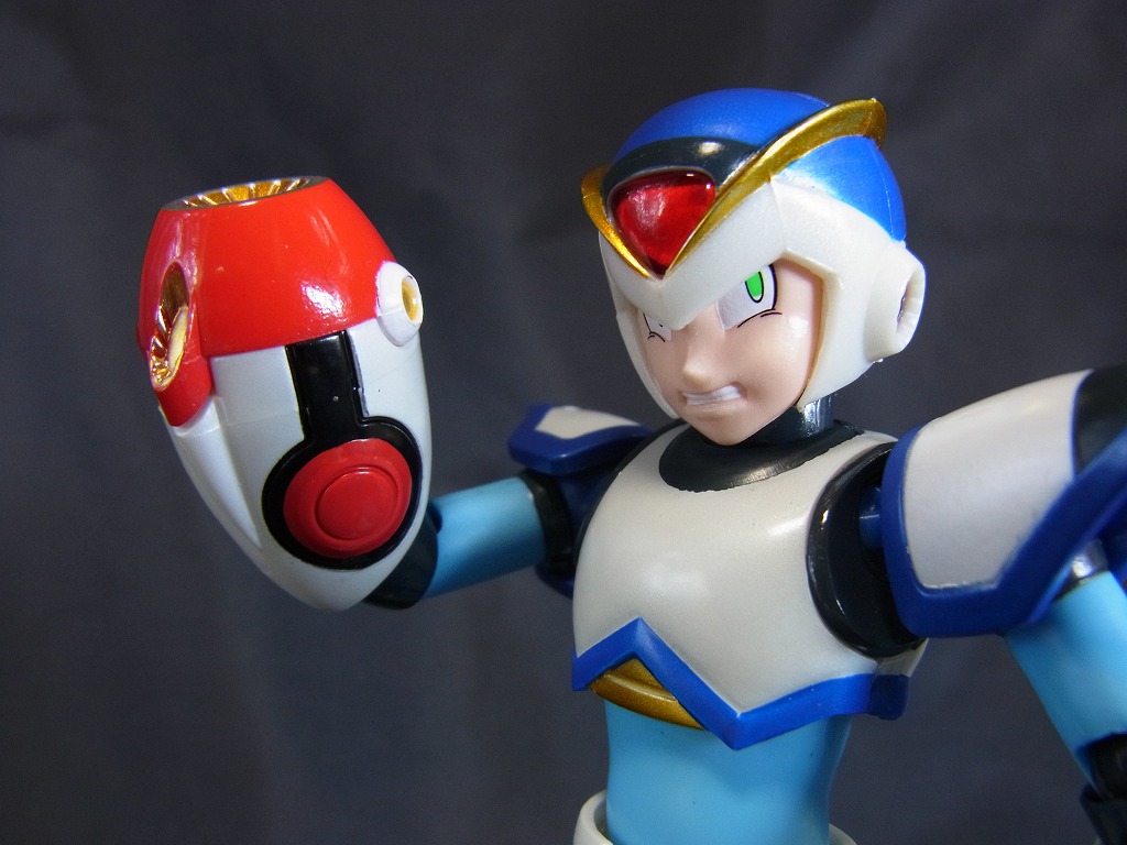 半額】 D-Arts ロックマンX エックス フルアーマー アクション