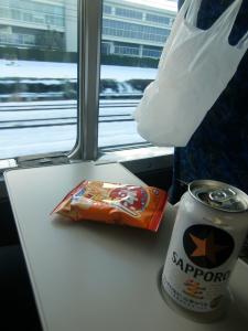 朝一で雪見酒