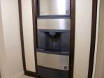 1205hnl27.jpg
