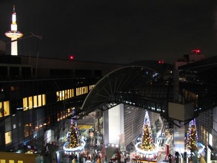 3本ツリーと京都タワー_H25.12.10撮影