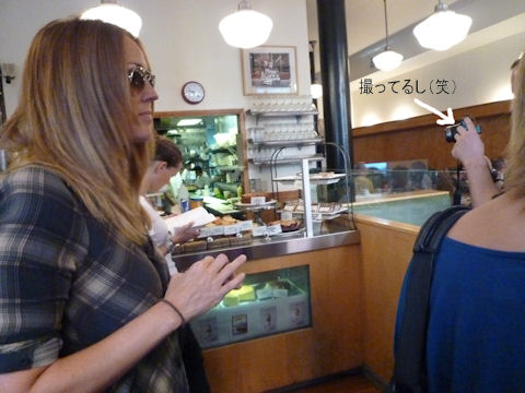 観光客だらけ~