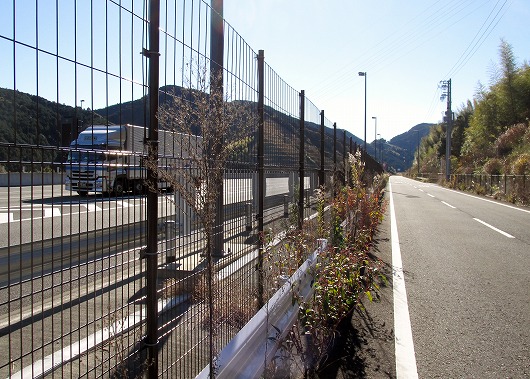 s-2014-12-1018.jpg