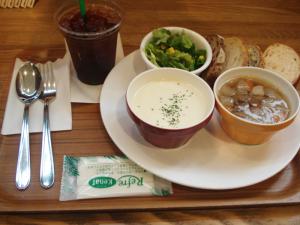再アップKiwi Book Cafe (キウイブックカフェ) 02