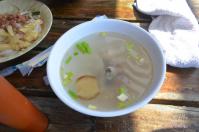萬巒豬腳里港餛飩の鮮魚湯130207