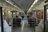 安心の日本設計EMU700車内130214
