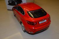BMW X6 RCカーリアビュー130421