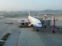 中華航空CI221便台北松山到着130225