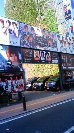 201109181431000.jpg