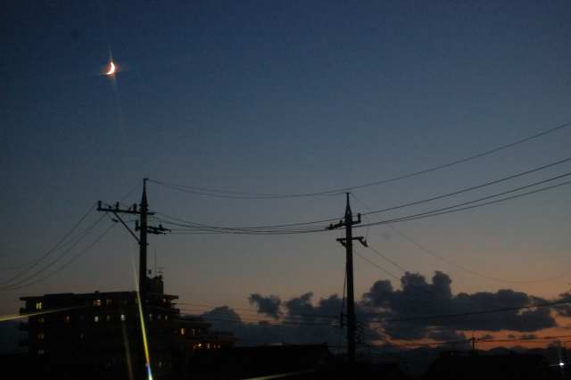 moon0908240001.JPG