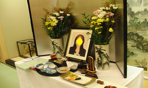 陽子遺影