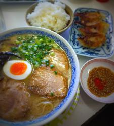 丸徳・ラーメン