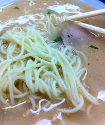 変竹林・麺