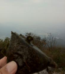 山頂でおにぎり