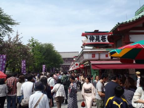 仲見世