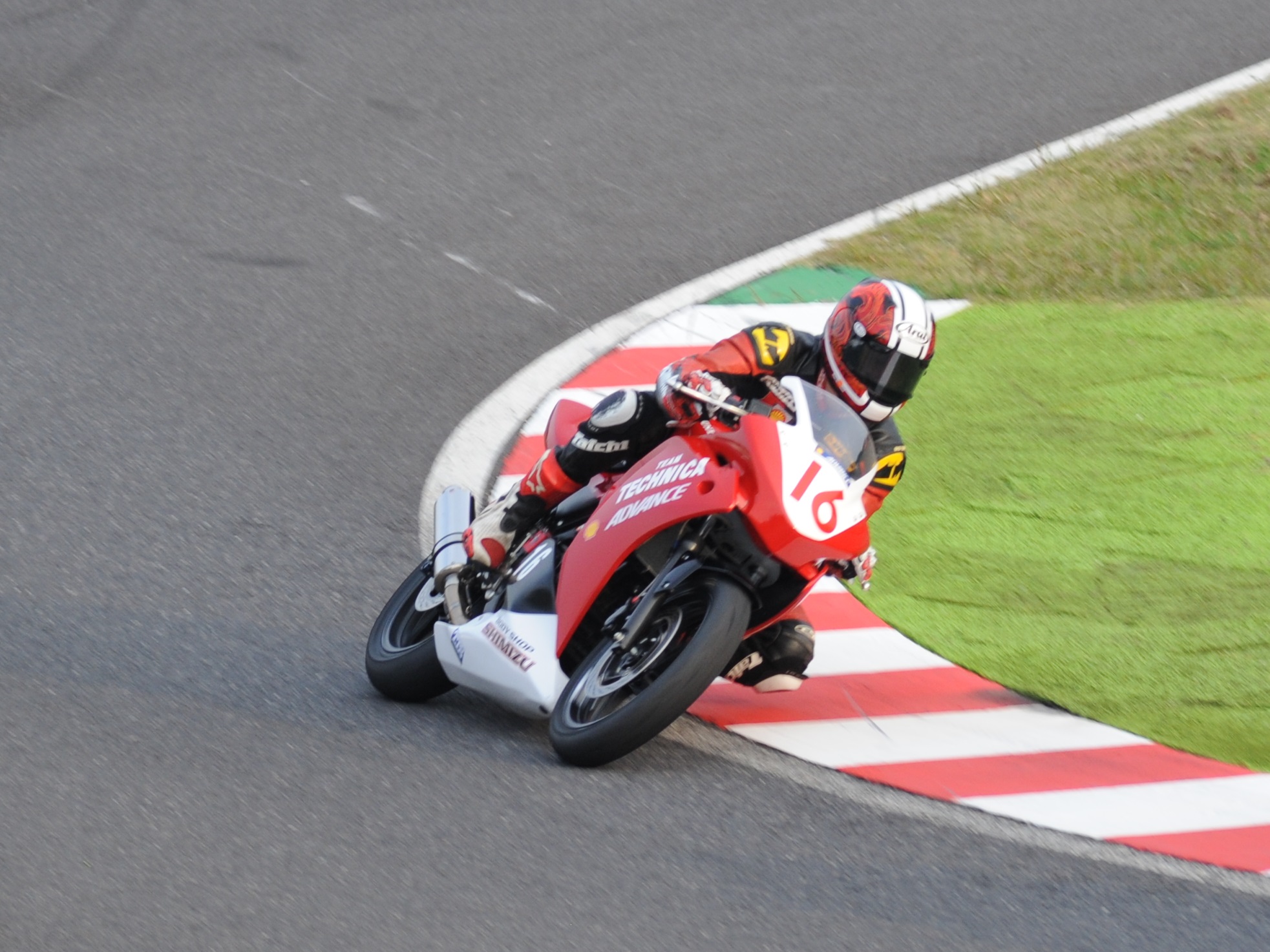suzuka1.jpg