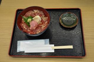2011年10月6日 A-FACTORY 鮨 いっぱち マグロ漬け丼