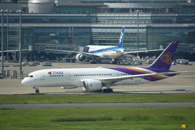 1409羽田空港④ (430)FC2