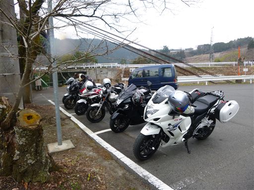 20133105_R.jpg