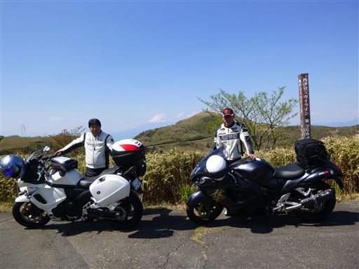 201342712_R.jpg