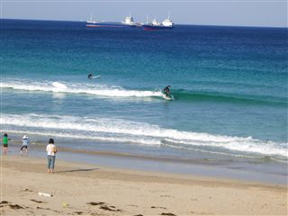 201342720_R.jpg