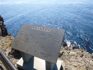20134285_R.jpg