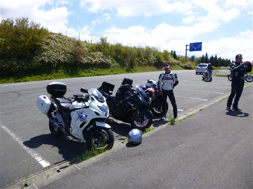 20134288_R.jpg