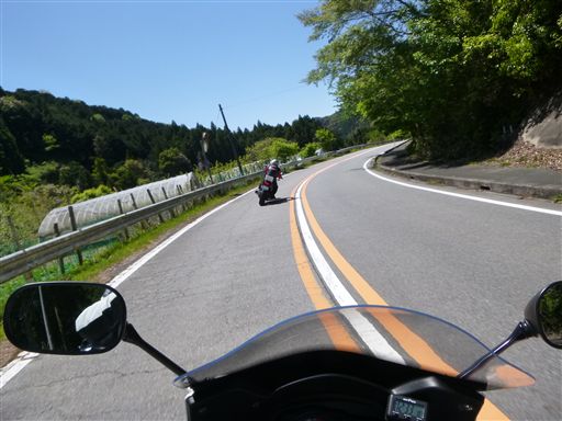 20135215_R.jpg