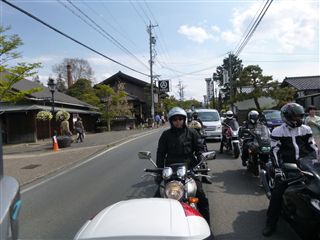 2013546_R.jpg
