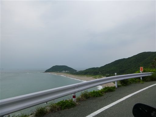 201362310_R.jpg