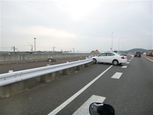 201362315_R.jpg