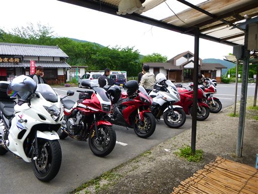 20136910_R.jpg
