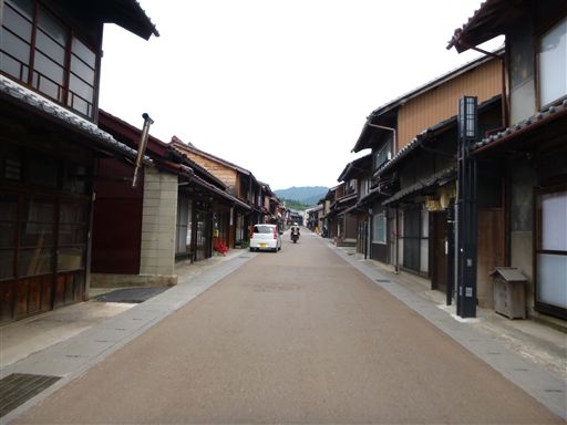 20136913_R.jpg