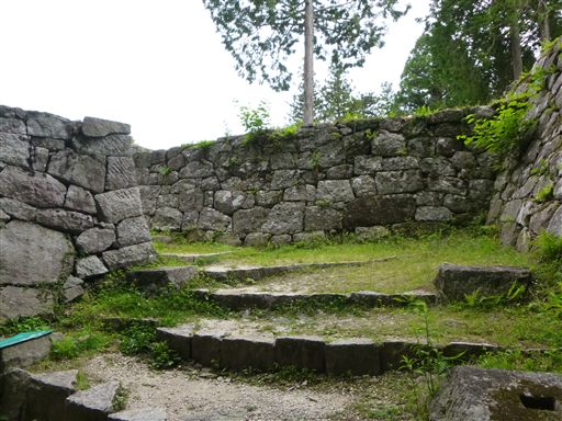 20136917_R.jpg