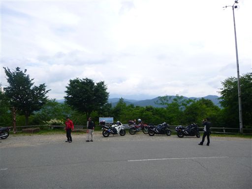 201372128_R.jpg